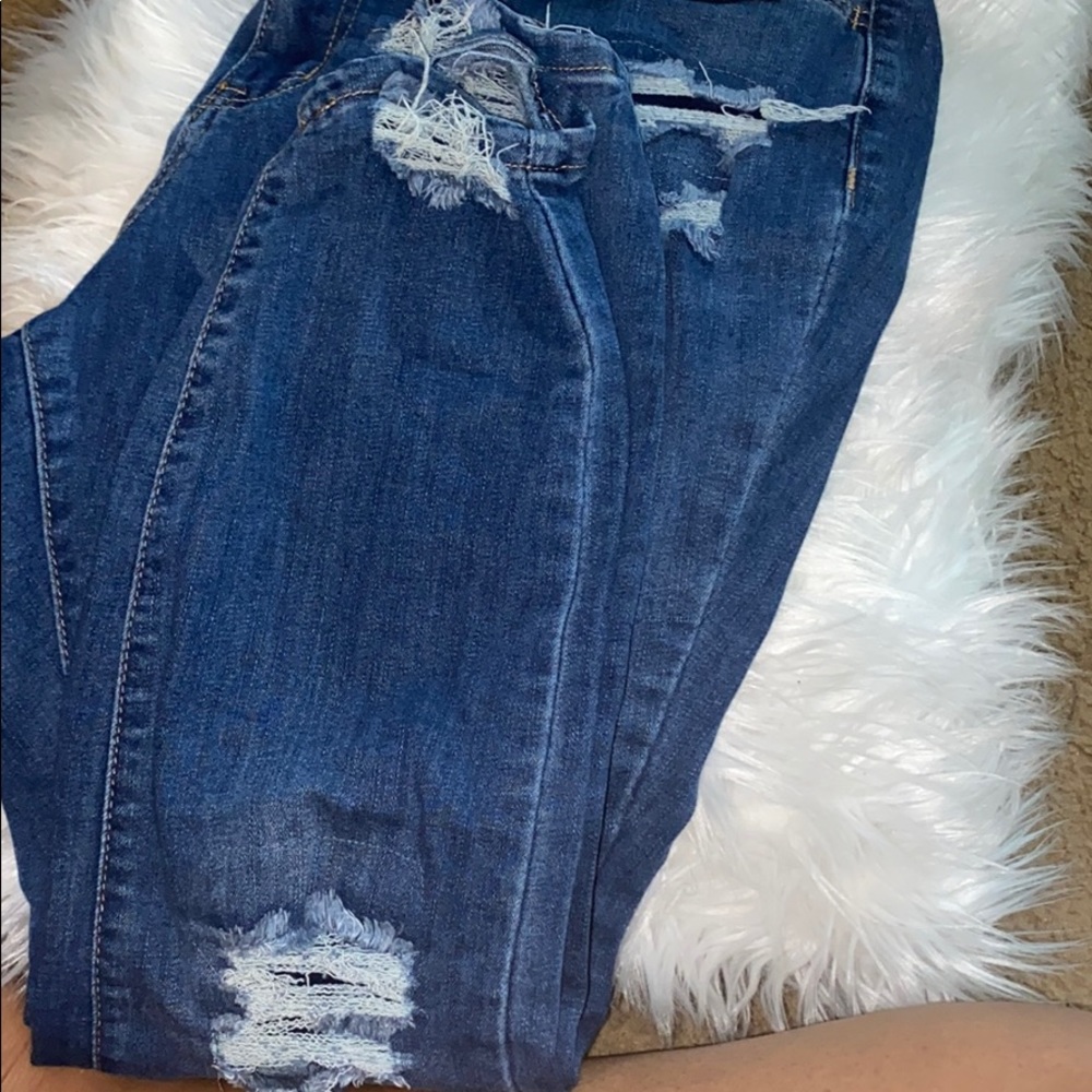 Ripped jeans